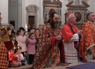 Lackner bei Friedensgottesdienst: In der Hilfe nicht nachlassen