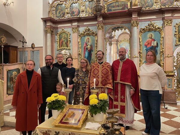 Göttliche Liturgie in weißrussischer Sprache in der St. Barbara-Kirche