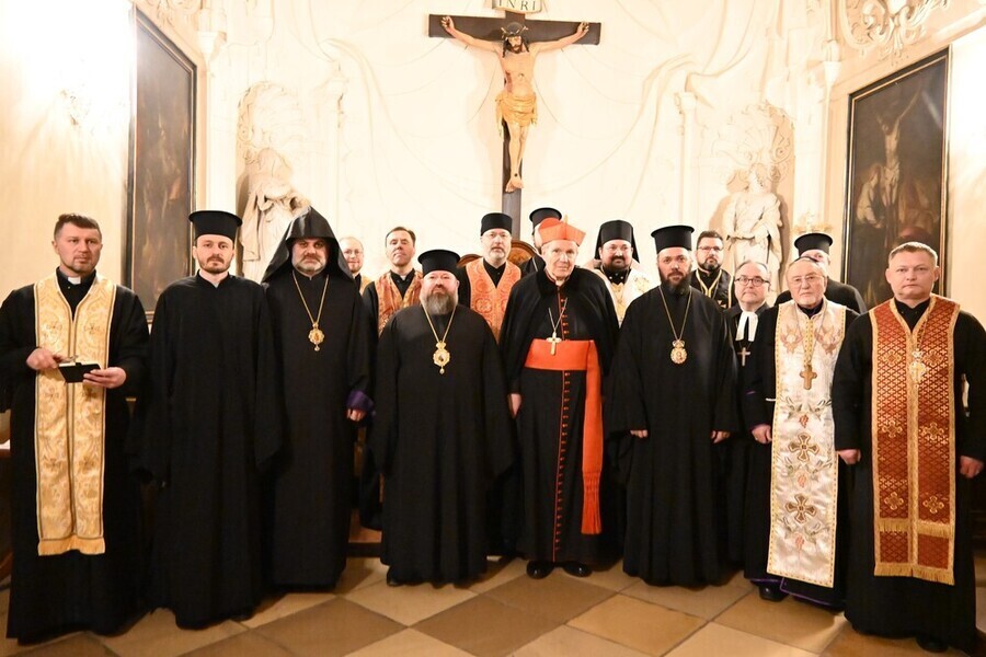 Ökumenisches Friedensgebet für die Ukraine